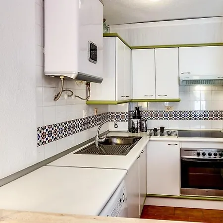 Bajo Del Sol Торевьиа